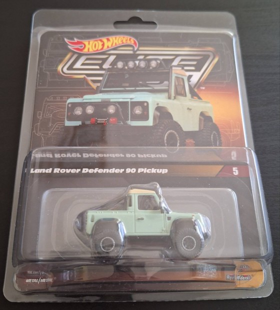 Hot Wheels Collectors Elite 64 Series Land Rover Defender 90 Pickup