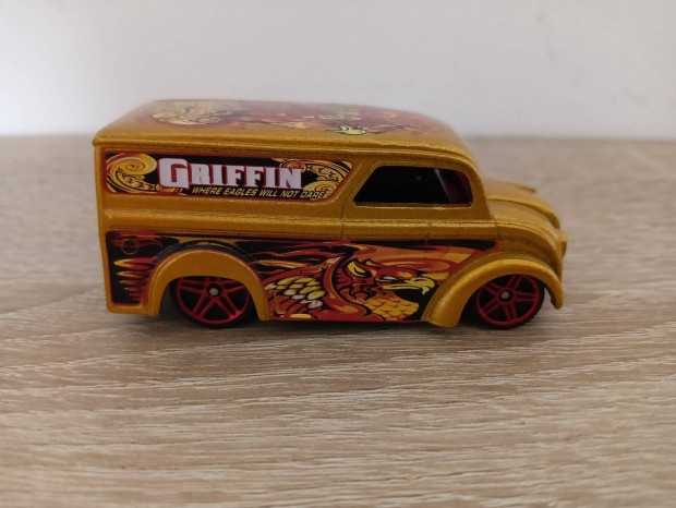 Hot Wheels Dairy Delivery Griffin