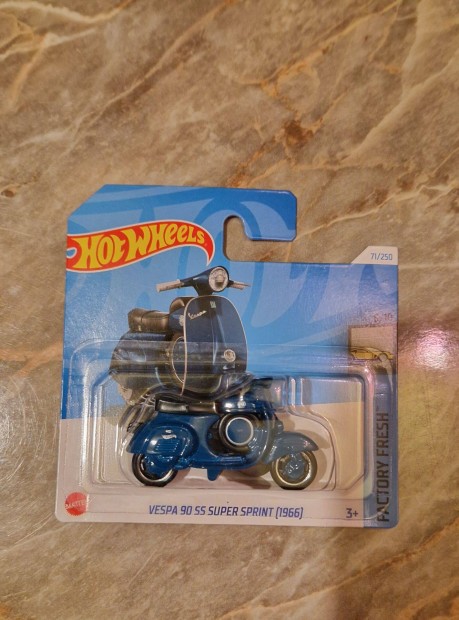 Hot Wheels Factory Fresh Vespa 90 Super Sprint 1966 Kismotor