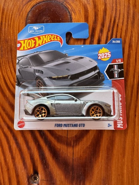 Hot Wheels Ford Mustang GTD modellaut