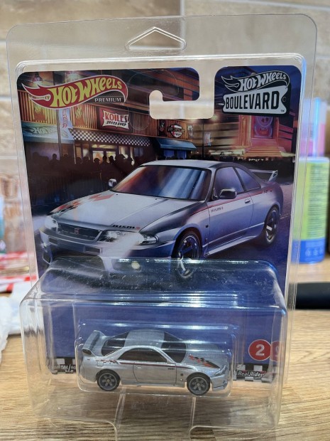 Hot Wheels Nissan Skyline-k. 