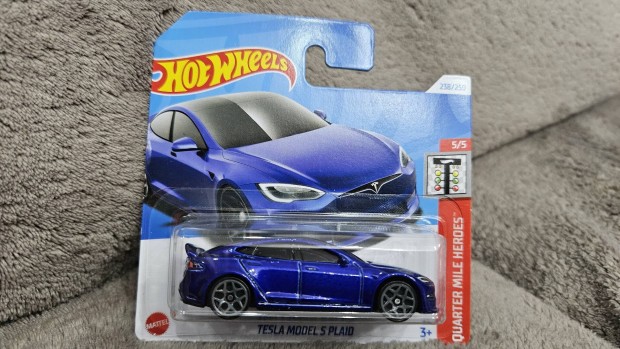 Hot Wheels Tesla Model S Plaid