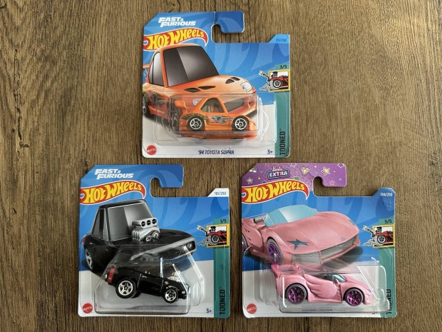 Hot Wheels Tooned autk - egyben