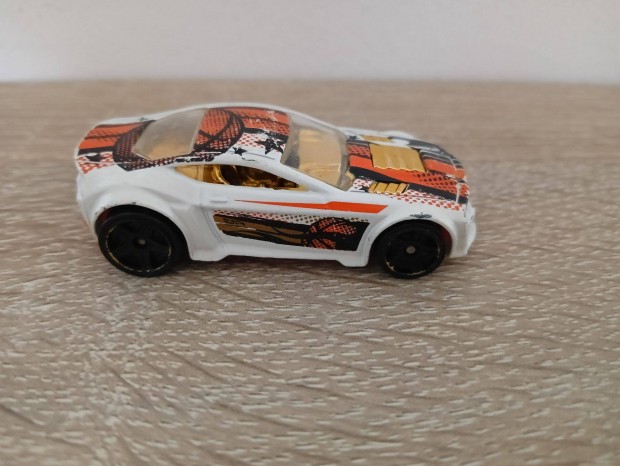 Hot Wheels Torque Twister