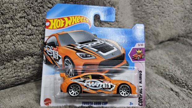 Hot Wheels Toyota GR86 Cup