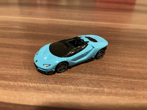 Hot Wheels '16 Lamborghini Centenario Roadster j, csomagols nlkl