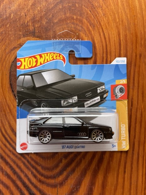 Hot Wheels '87 Audi Quattro (fekete) modellaut