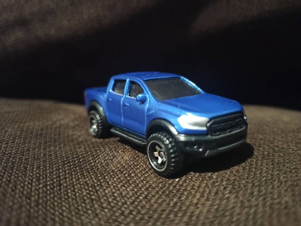 Hot Wheels ' 19 Ford Ranger Raptor (egyedi!)