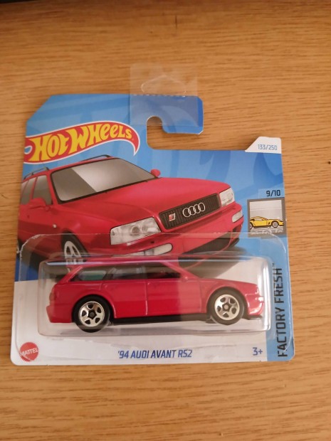 Hot Wheels: '94 Audi avant RS2 Bontatlan 2024