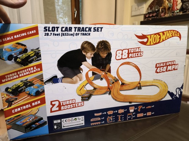 Hot Wheels slot car track Set Hotwheels 2 auts autplya 632cm