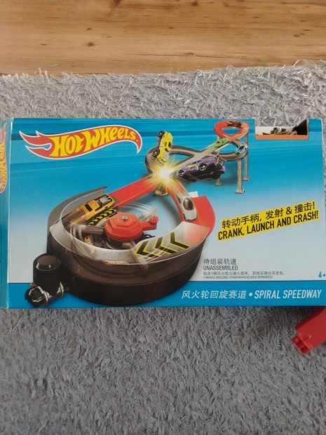 Hot Wheels spirl autplya kilv