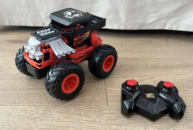 Hot Wheels távirányítós Boneshaker Monster Truck