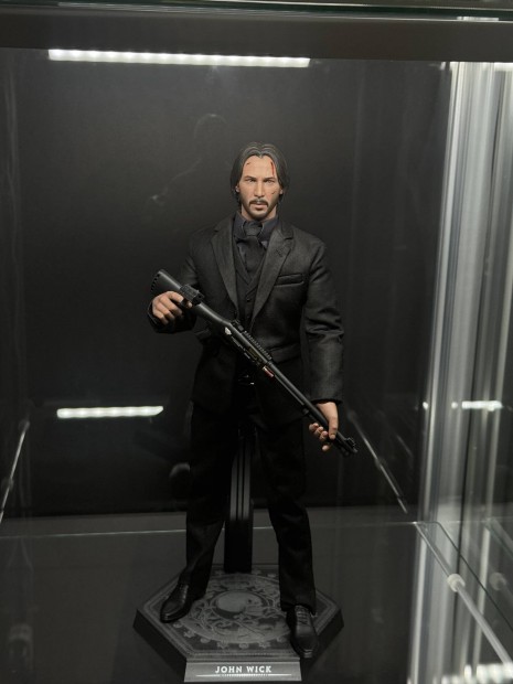 Hot toys John Wick MMS504 elad