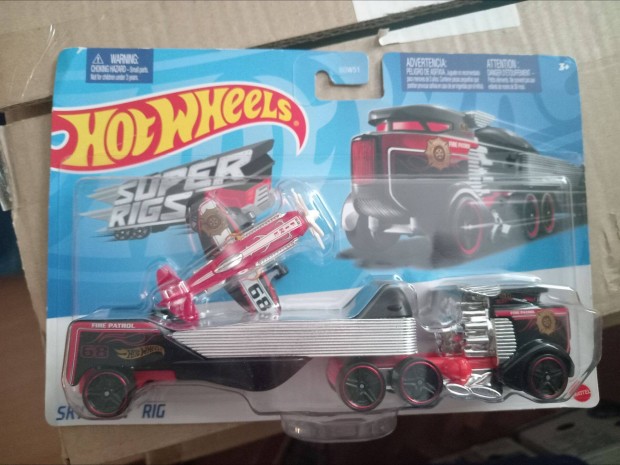 Hot wheels sky show rig utnfuts aut replvel