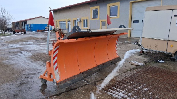 H�tol� �jszer�