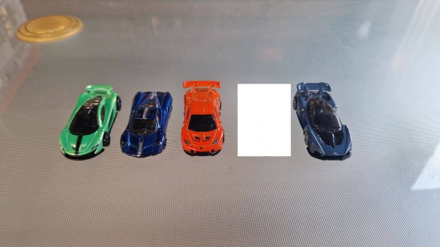 Hotwheels Kisaut Csomag 12 Mclaren Bugatti Pagani Lamborghini Merci