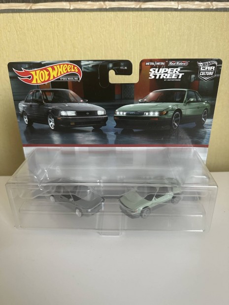 Hotwheels Nissan Duo Pack