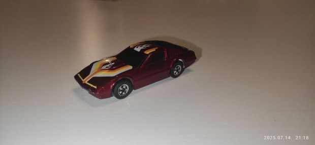 Hotwheels átalakuló autó