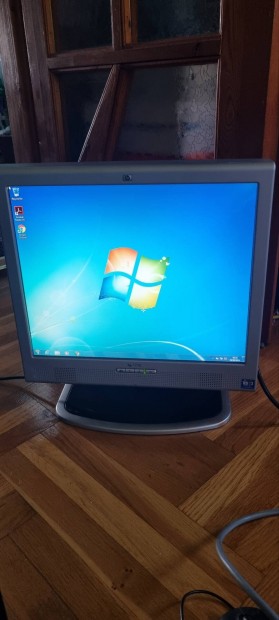 Hp 1730 17" monitor, dvi, vga, hangszrval 