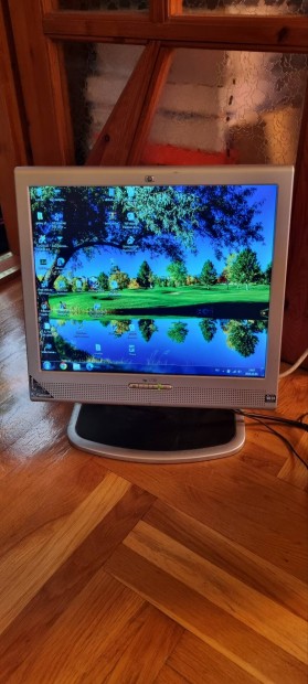 Hp 1730 17" monitor dvi s vga csatlakozval beptett hangszrval 