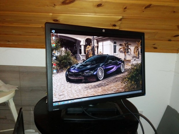 Hp 24" Lcd monitor Hdmi kimenettel ingyen kiszállítással eladó