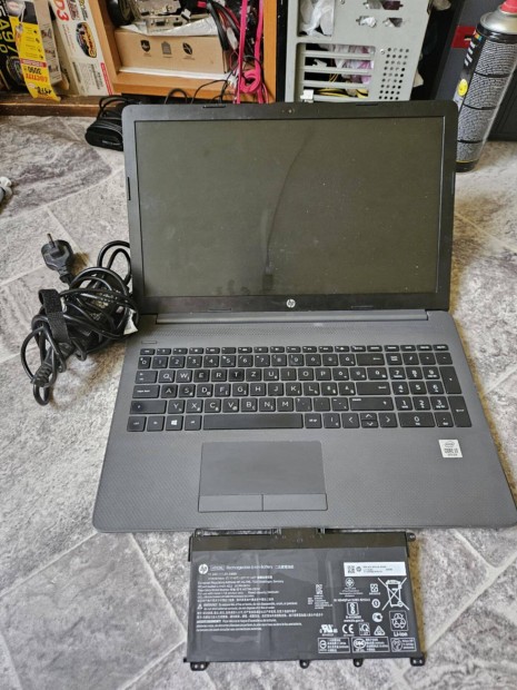 Hp 250 G7 Alkatrésznek