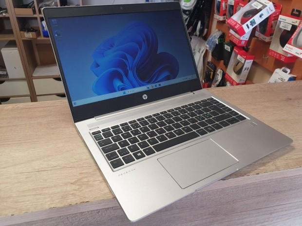 Hp 445 G5 Ryzen 3 Windows 11 laptop M2 SSD-vel Garancival