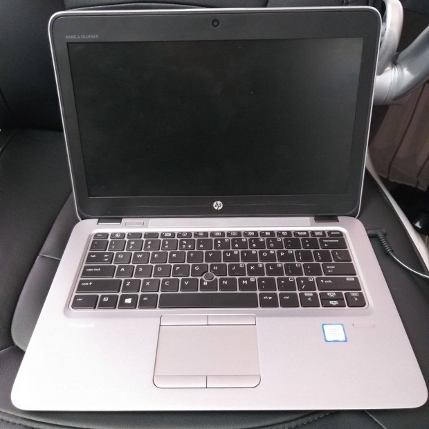 Hp 820 G3 laptop Processzor: 6300U gyors Memria:8 gb ddr4 180 gb ssd