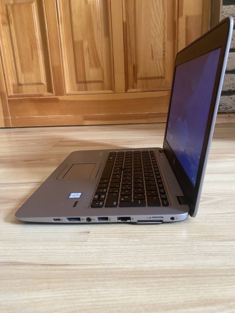 Hp 820 G4 notebook laptop szamitogep i5 