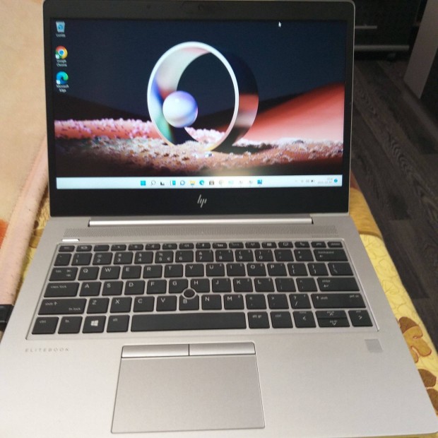 Hp 830 G5 8 gen processzor j 8 gb ddr4 memria 256 gb ssd vilgt bi