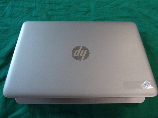 Hp elitebook 820 g3 laptop