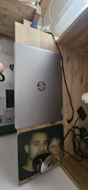 Hp pavilon x360 laptop tablet