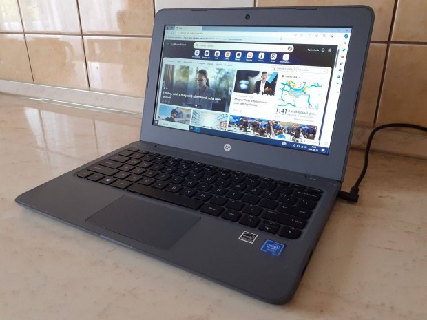 Hp stream 11Pro G4 laptop, notebook ssd Win10