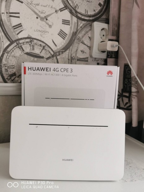 Huawei 4G CPE 3 Wi-Fi AC1300, 4 Gigabit Ports