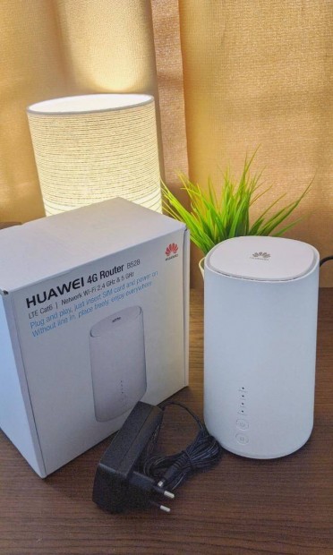 Huawei B528 Cat6 4G független sim kártyás wifi router