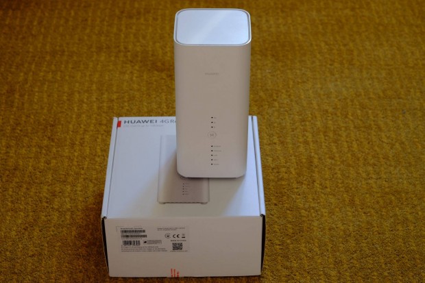 Huawei B818-263 asztali 4G / LTE router