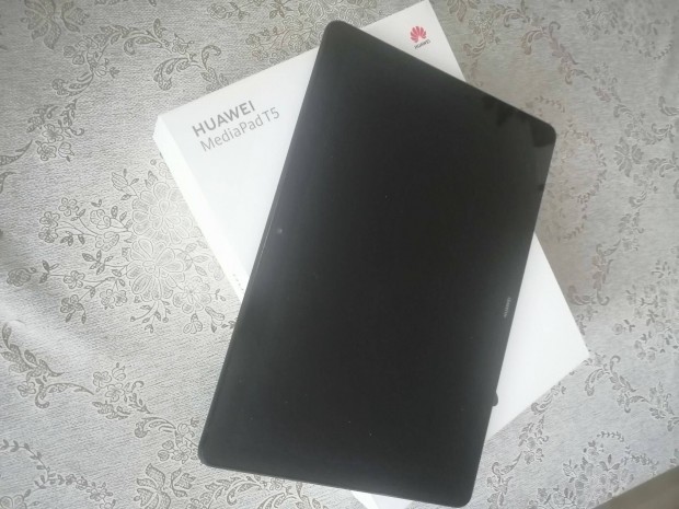 Huawei Mediapad T5 Tablet SIM-es 10,1" tokkal karcmentesen olcsn