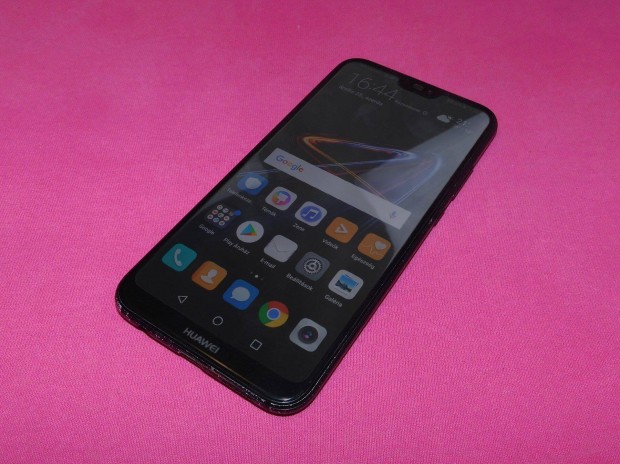 Huawei P20 Lite Dual-SIM, 64GB, kártyafüggetlen okostelefon