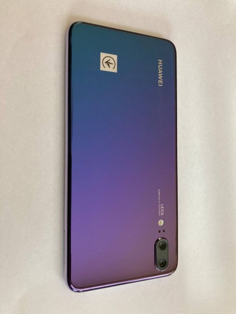 Huawei P20 (64GB/4GB), Alkonyatlila elad!