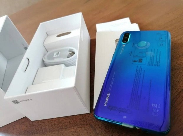 Huawei P30 Lite 128GB 4GB RAM Dual SIM j Fggetlen Okostelefon Elad