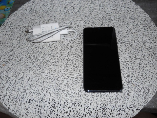 Huawei P30 Lite Kártyafüggetlen Dual sim Okostelefon