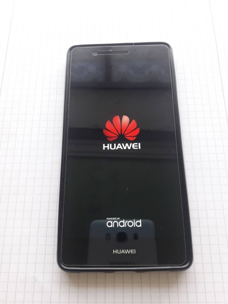 Huawei P9 lite elad