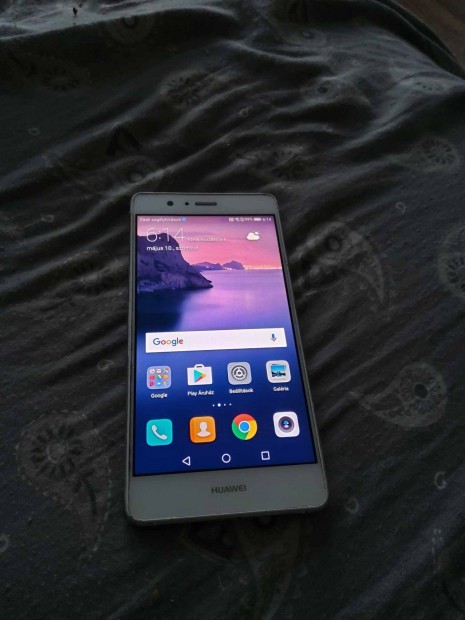 Huawei P9 lite eladó. független hátlap sarkán kis sérüléssel elől szép