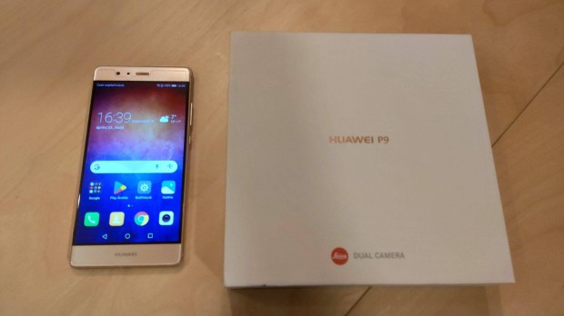 Huawei P9 mobiltelefon, karcmentes, j akkuval, minden tartozkval