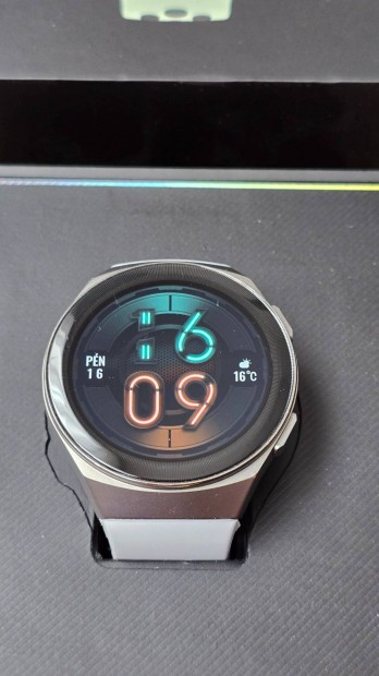 Huawei Watch GT 2e sportóra