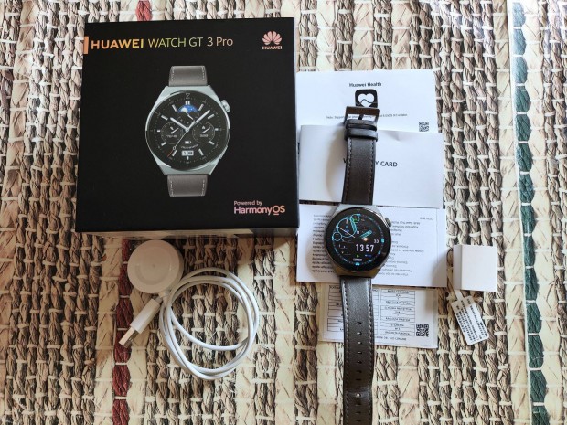 Huawei Watch GT 3 Pro okosra, Titanium , 46mm elad.Karcmentes nagyon