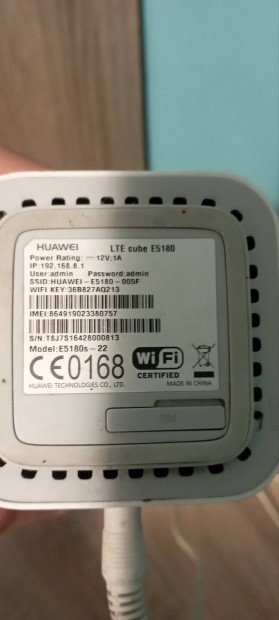 Huawei + Vodafone WiFi router eladó (modem)