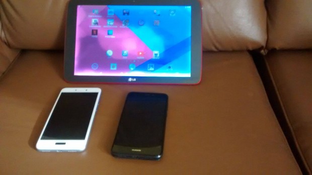 Huawei telefon 2db+tab elad