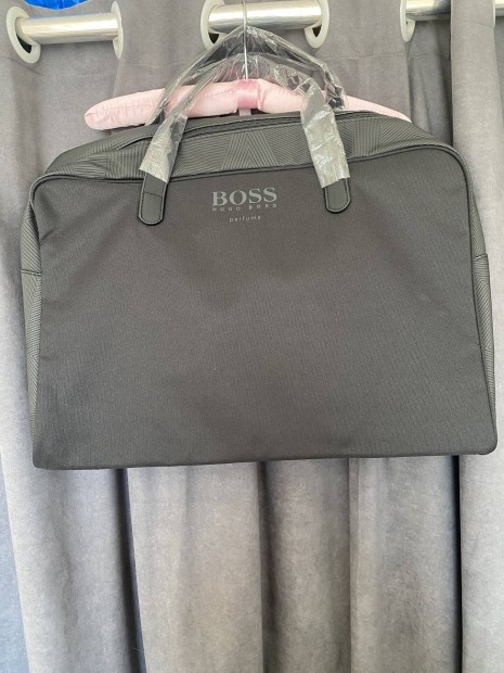 Hugo Boss fekete sporttska