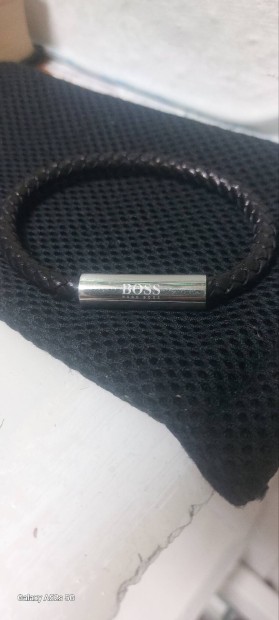 Hugo Boss karkötő eladó